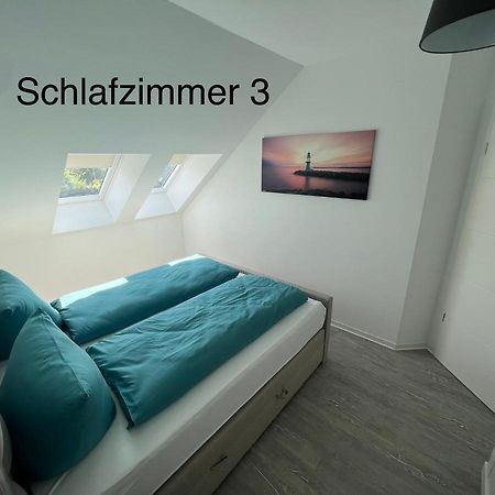 Doppelhaushaelfte Mit Terrasse Villa Elmenhorst/Lichtenhagen Ngoại thất bức ảnh