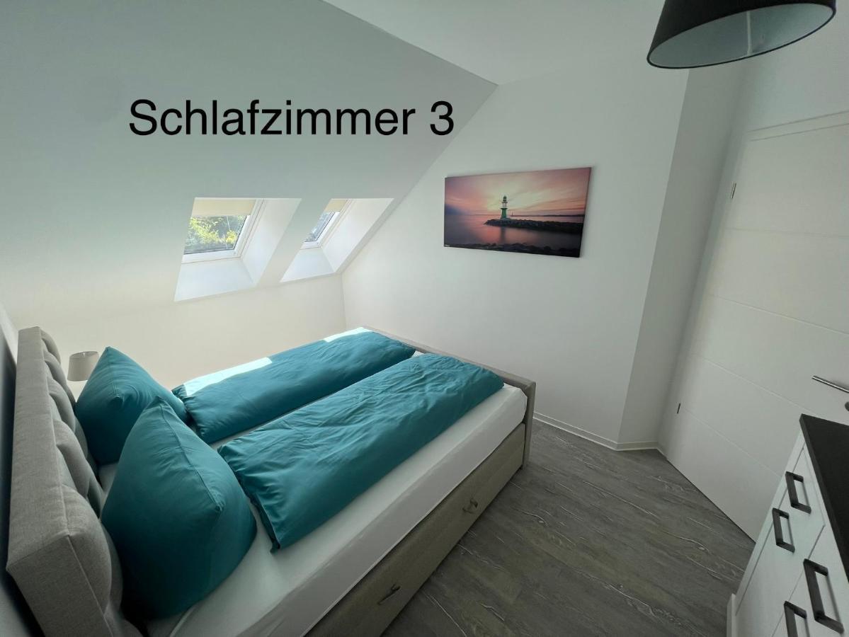Doppelhaushaelfte Mit Terrasse Villa Elmenhorst/Lichtenhagen Ngoại thất bức ảnh